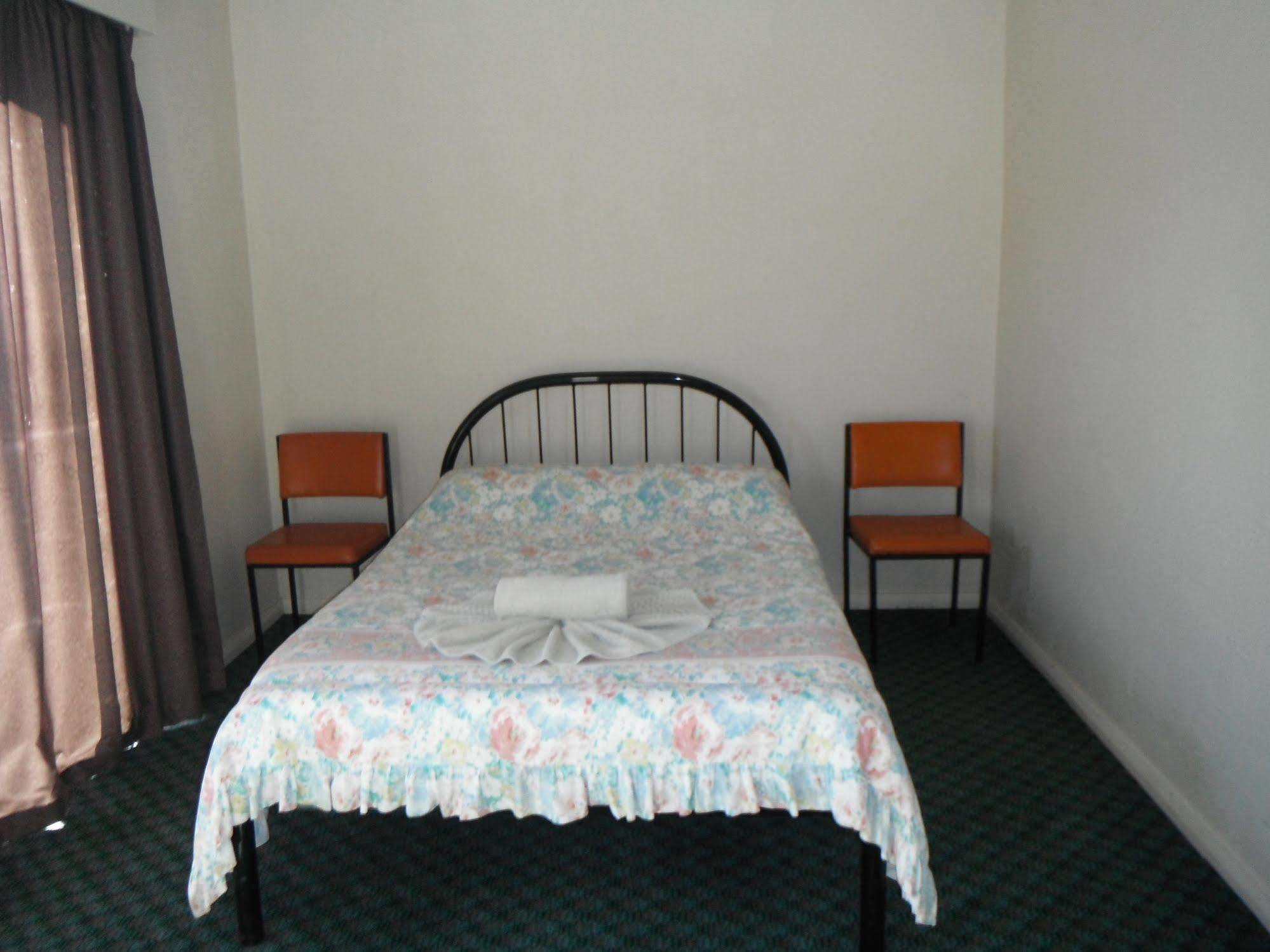 Coomacountry Club Motor Inn Kültér fotó