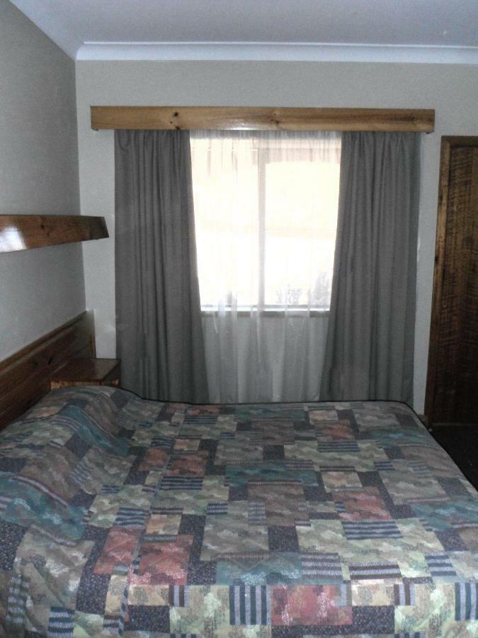 Coomacountry Club Motor Inn Kültér fotó